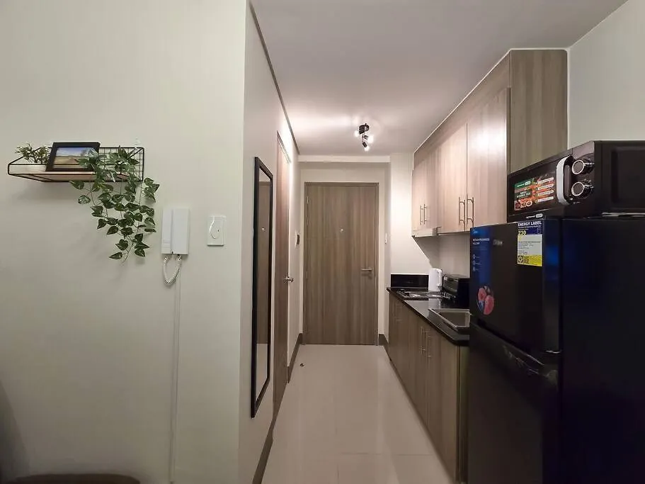 1Br Unit Condotel W Balcony Fame Residences -Fm33 Manila