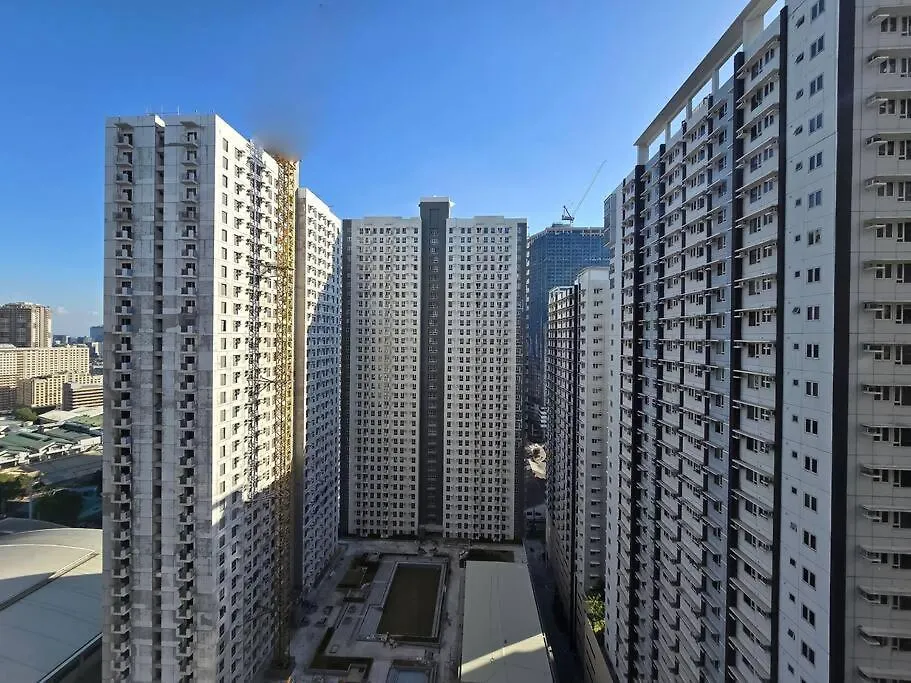 1Br Unit Condotel W Balcony Fame Residences -Fm33 Manila Apartment