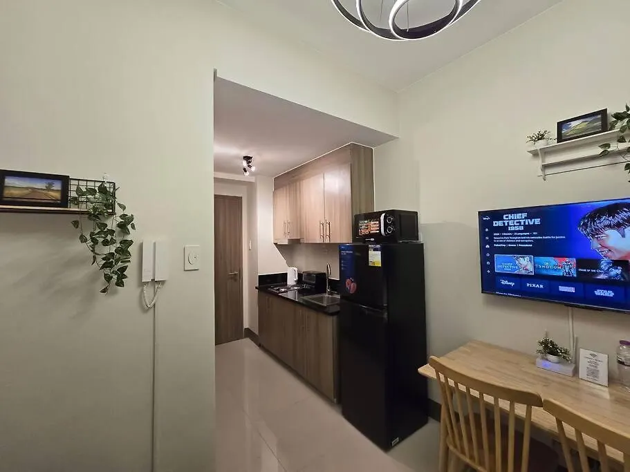1Br Unit Condotel W Balcony Fame Residences -Fm33 Manila