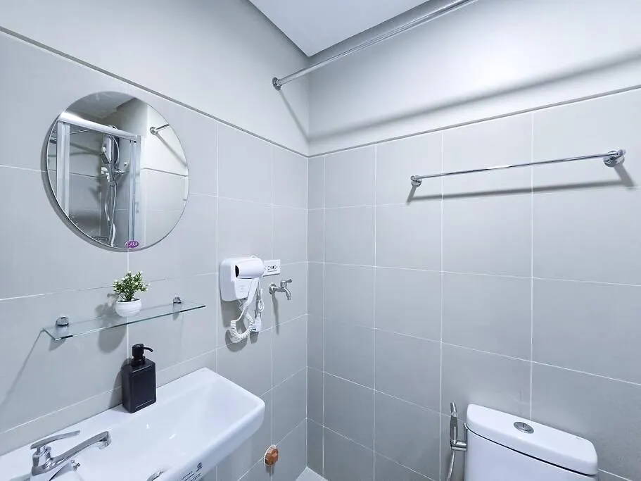 1Br Unit Condotel W Balcony Fame Residences -Fm33 Manila 0*,  Philippines
