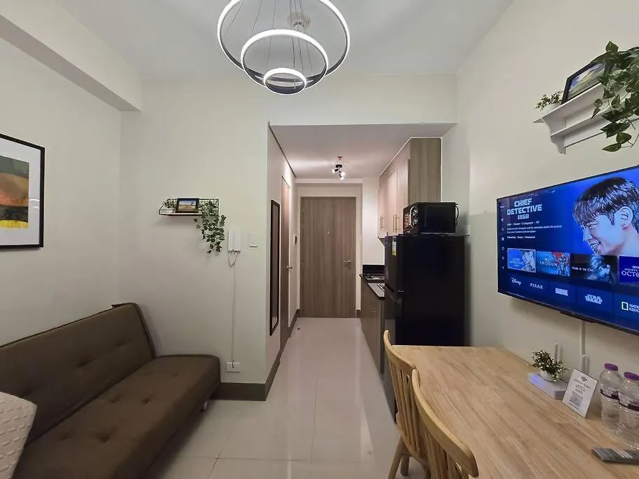 1Br Unit Condotel W Balcony Fame Residences -Fm33 Manila